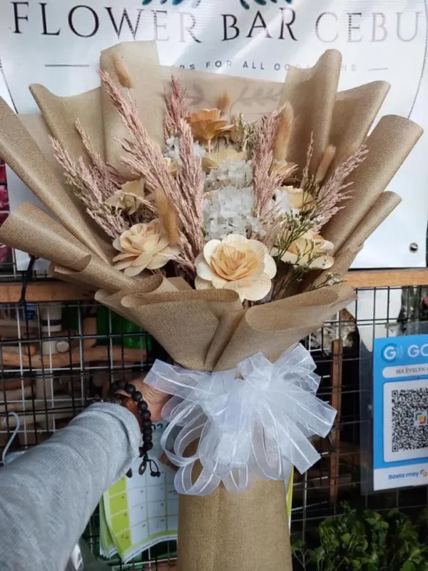 Elegant dried flower bouquet, available for fast delivery in Cebu City